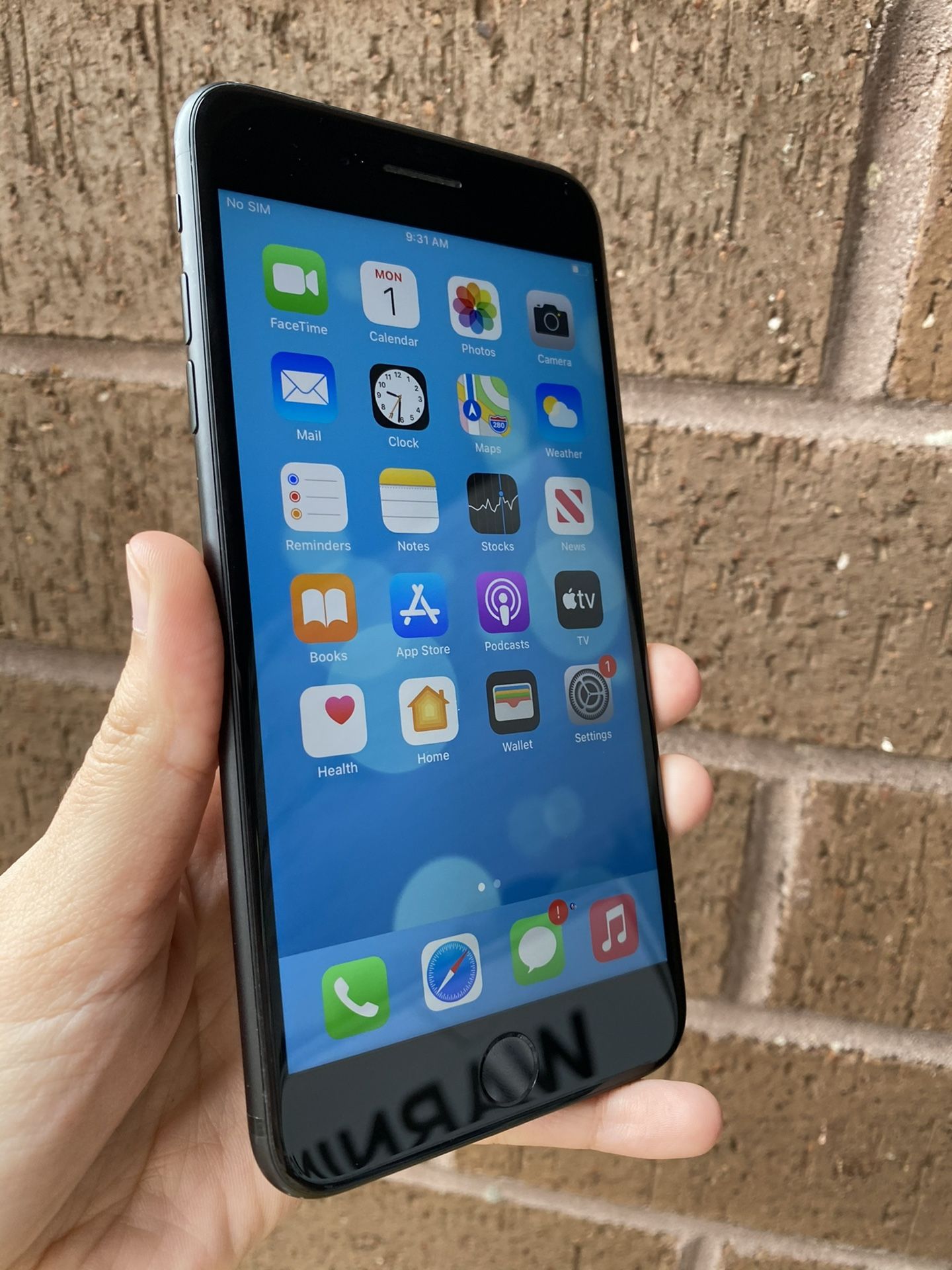 iPhone 7 Plus - 32 GB - Unlocked For Worldwide Use