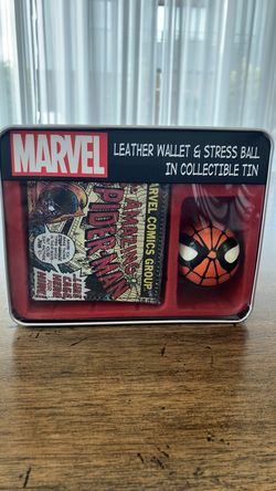New Marvel Comics Spider-Man Leather Wallet & Stress Ball Gift Set in Collectible Tin