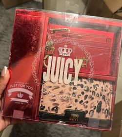 JUICY COUTURE WALLET SET
