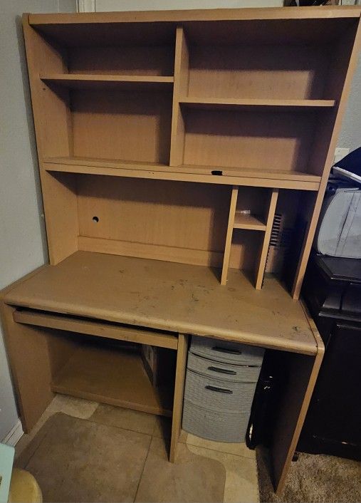 Computer Desk