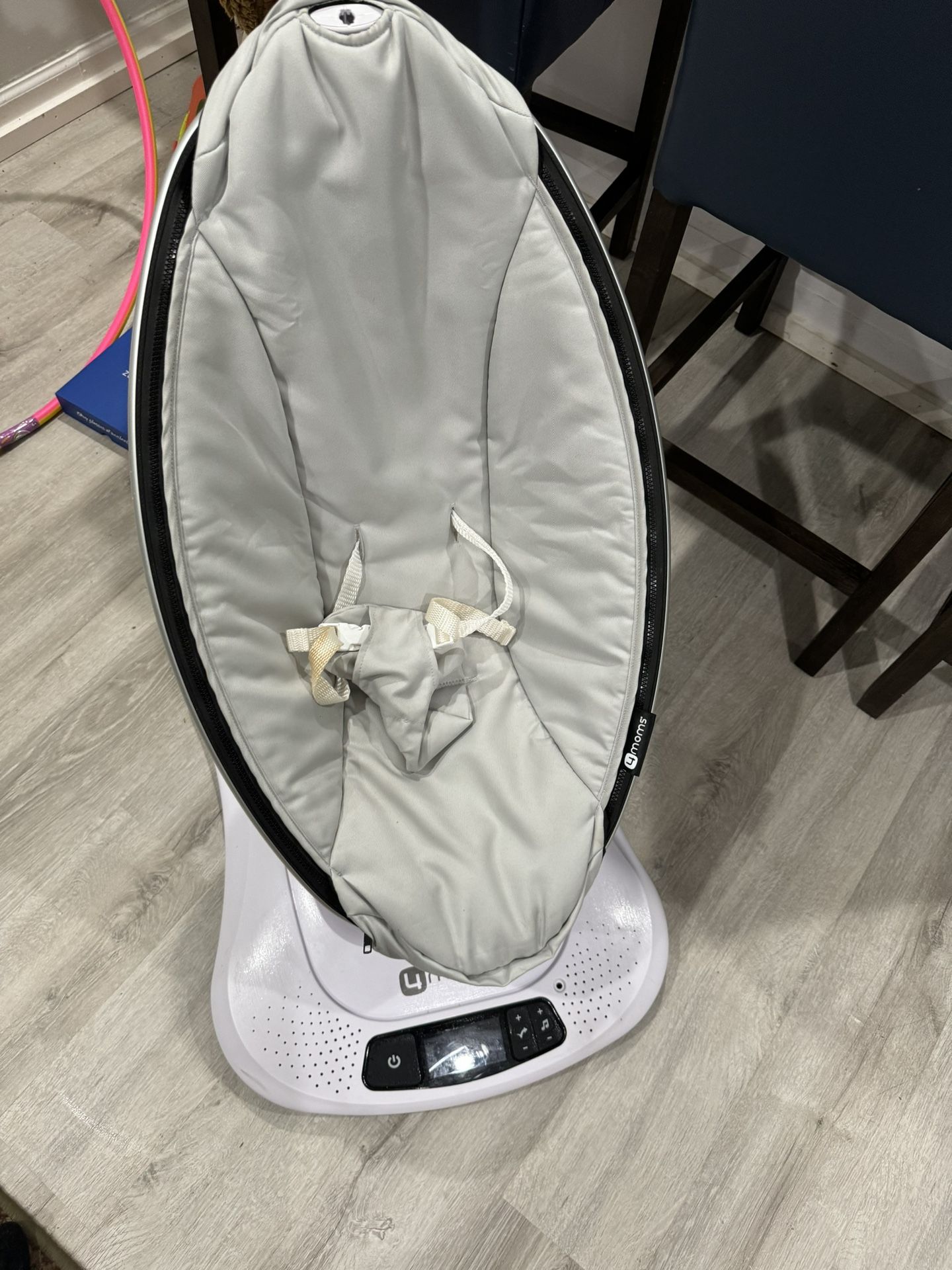 4moms MamaRoo Baby Swing