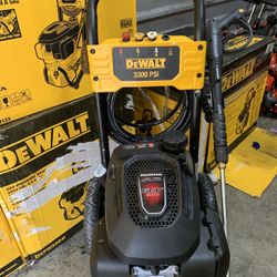 DEWALT PRESSURE WASHER 3300PSI