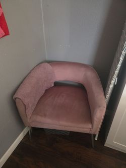 Rose pink couch