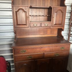 Henkel Harris Dining Room pieces. 