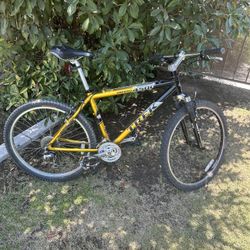 Trek 4500 Bicycle, 24 Speed 