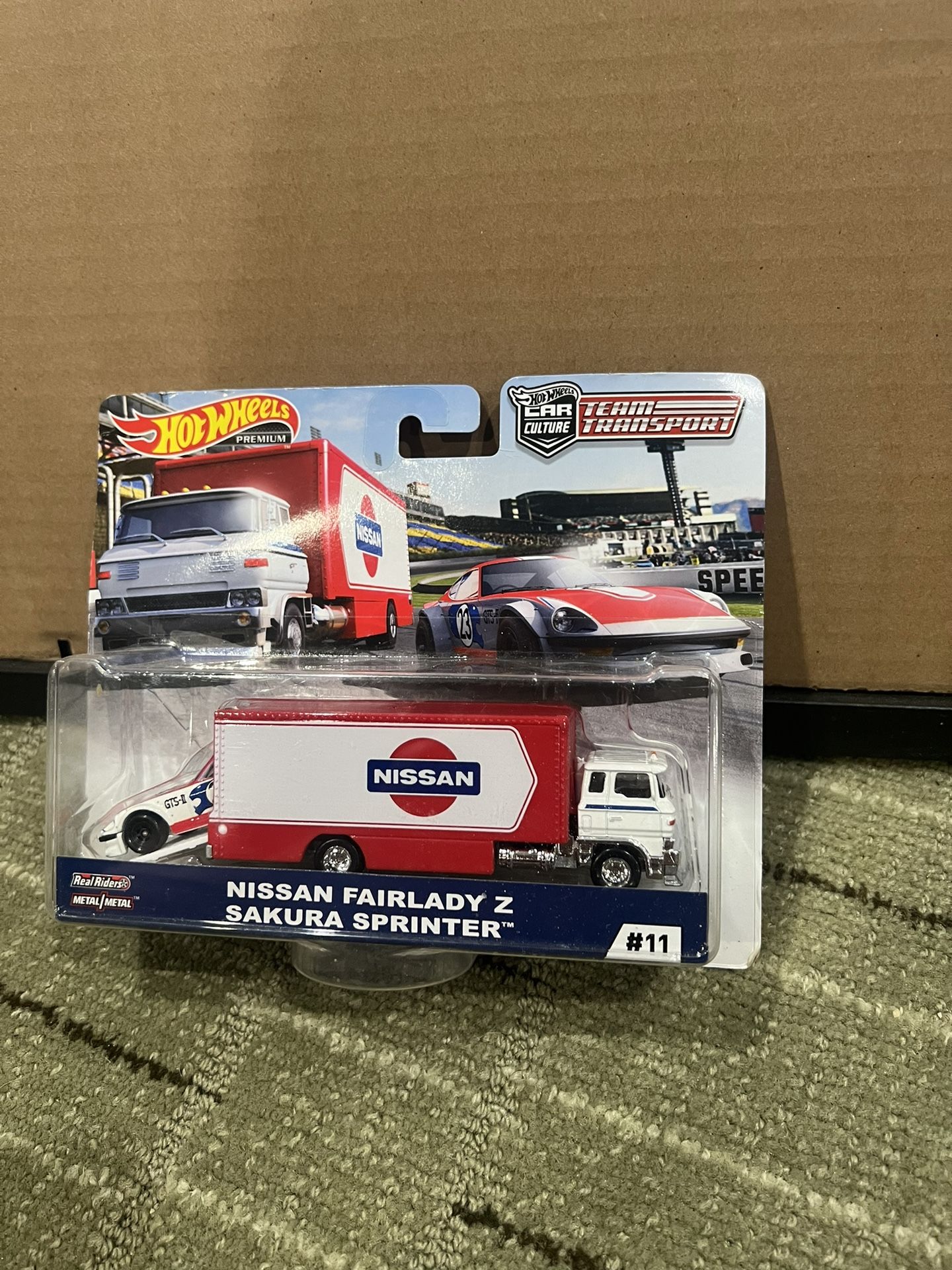 Hot Wheels Team Transport Nissan Fairlady Z