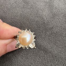 Rare Design Pearl Ring