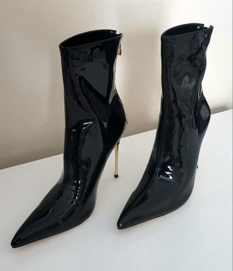 Black Stiletto heel Ankle Boots for women,Thin heels height 4.72"