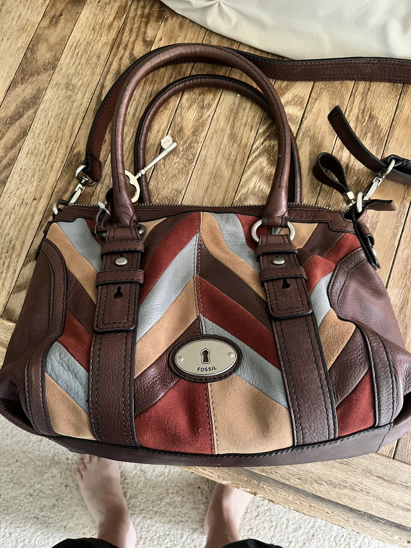 VINTAGE Fossil Maddox Brown Leather Chevron Patchwork Crossbody.