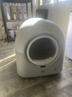 Love self cleaning litter box