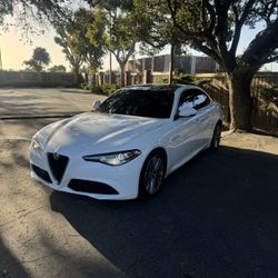 2017 Alpha Romeo 