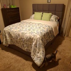 Comfort Master Moonstone Queen Size Mattress With Boxspring