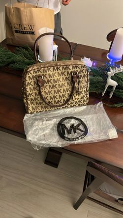 Beautiful  As New Michael Kors Bag 