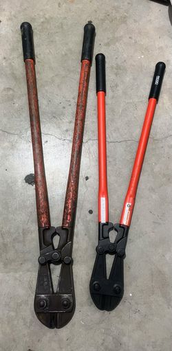 Bolt cutter
