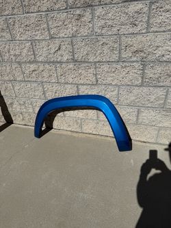 Toyota Tacoma 2016-2023 molding flare driver