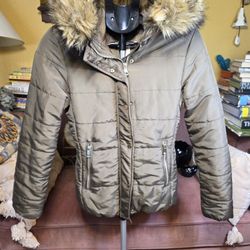 Womens H&M Army Green Puffer Jacket Size 2