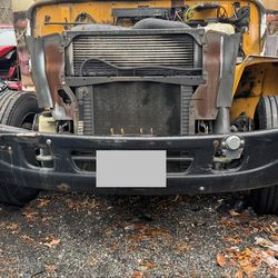 2005 International 4300 front bumper