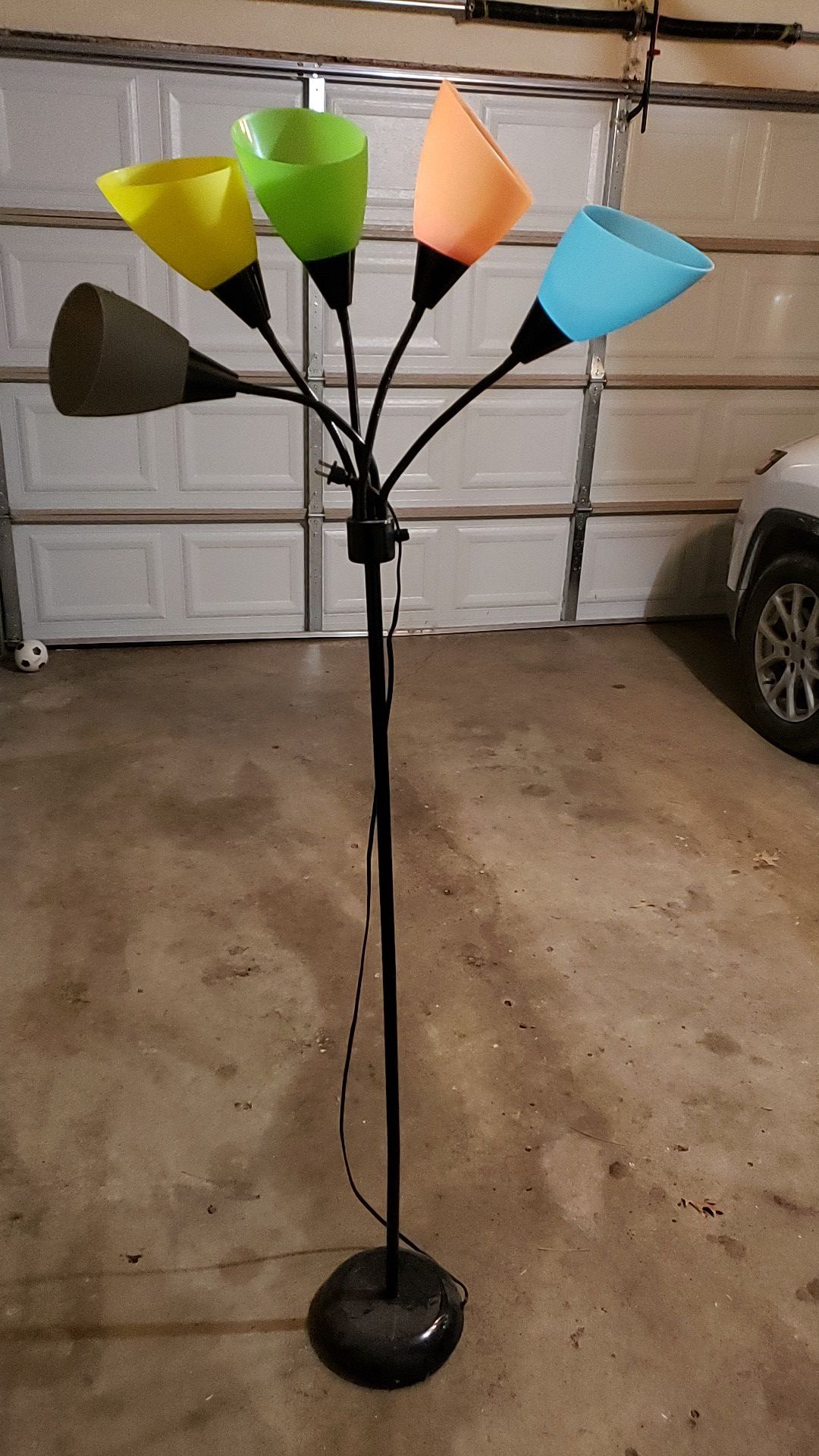 Lamp with 5 lights