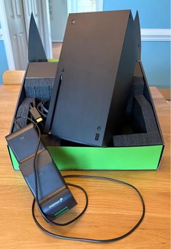 W/ Two Controller Xbox Series X 1TB