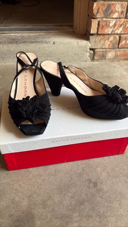 Sacha London black heels 🖤