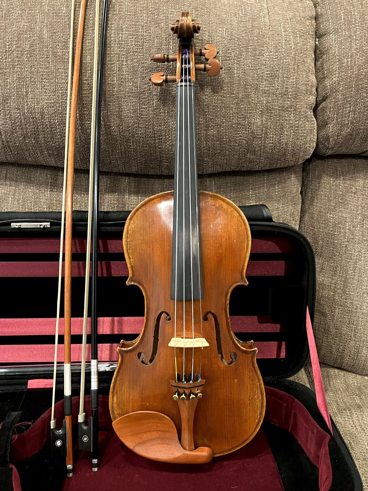 Full Size (4/4) Strobel ML-500 Recital Series Violin Outfit, Case, and Bow