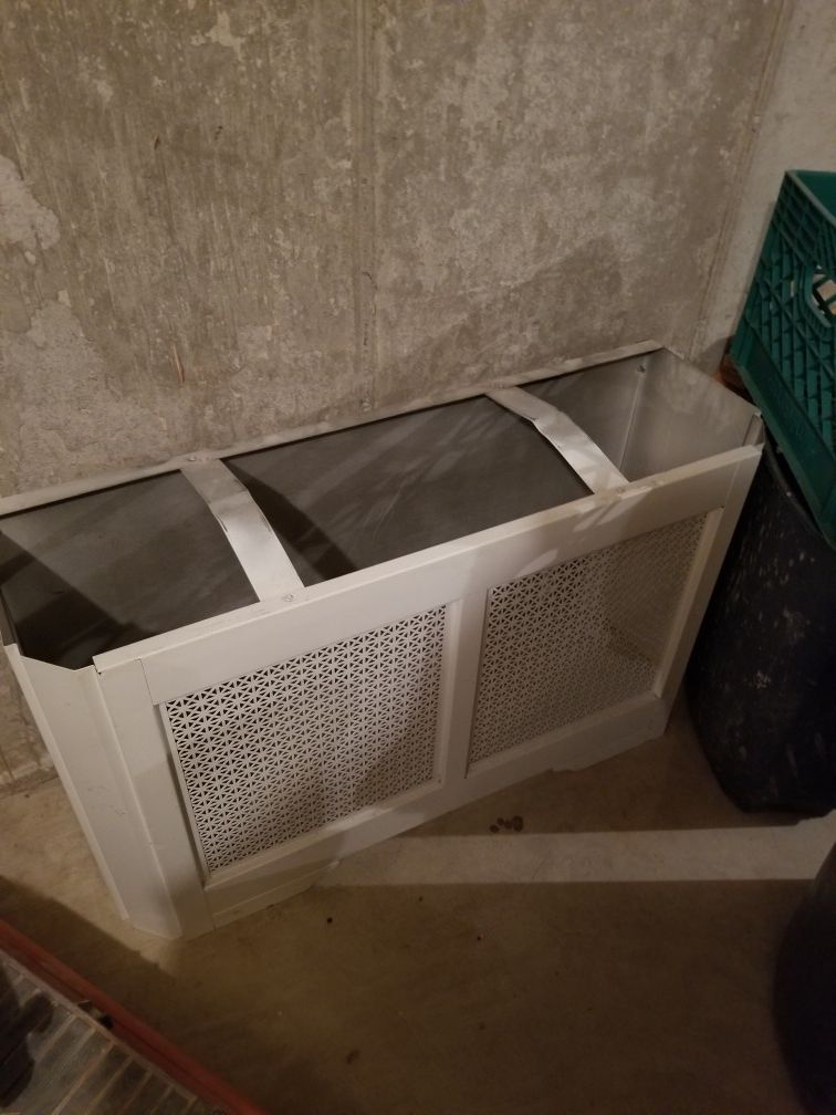 Heater cover 38x12 with lid great condition
