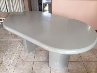 Kitchen / Dining Room table