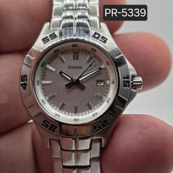 Fossil Women's Silver Tone Watch New Battery 🔋😎
