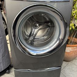 Electrolux Front Load Washer 