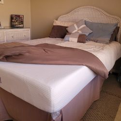 Wicker Bedroom Set (Full)