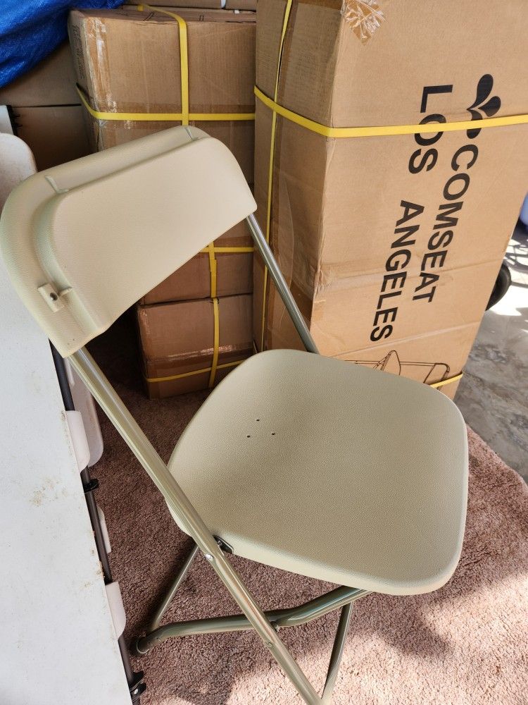 Plastic Folding Chairs For Sale Comseat