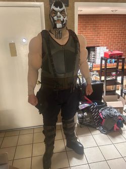 Batman Arkham Origins Bane Mask and Vest Costume