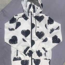 Adidas Heart Graphic windbreaker Jacket Sz 40 Women’s S/M With Collapsible Hood