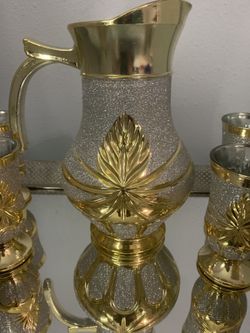 🍀Great Opportunity, golden Jar and 6 glasses/ Juego de jarra y 6 vasos Dorados Y Plateados