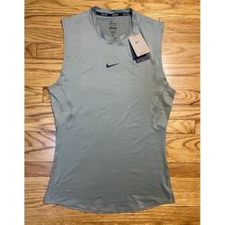 Nike Core Dri-FIT Tight Fit Pro Sleeveless Top tight Fit Olive Men’s sz XL NEW!