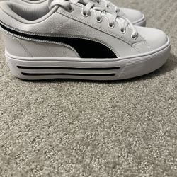 Women’s PUMA Platform Sneakers
