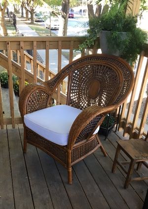 Pier 1 Azteca Wicker Settee Chair And Cushions For Sale In Chicago Il Offerup