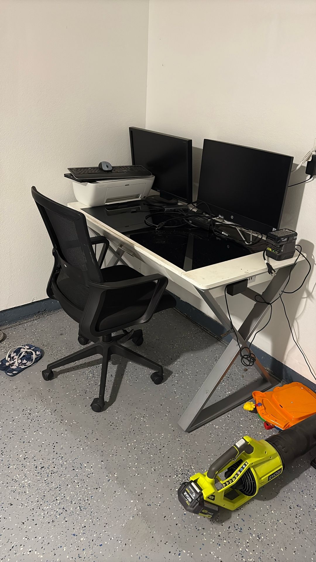Computer Table And Chair