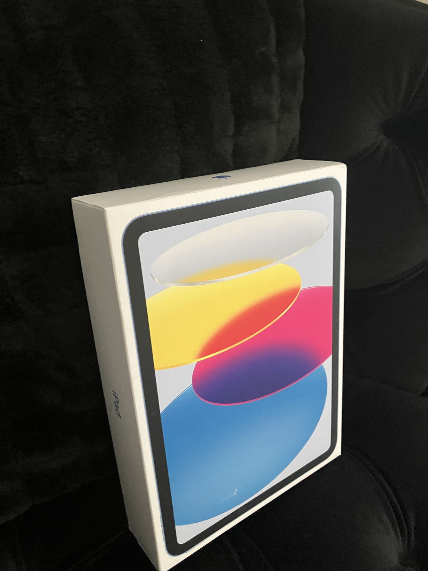 2025 Apple iPad 11-inch A16 Wi-Fi 128GB -Blue Sealed/unopened