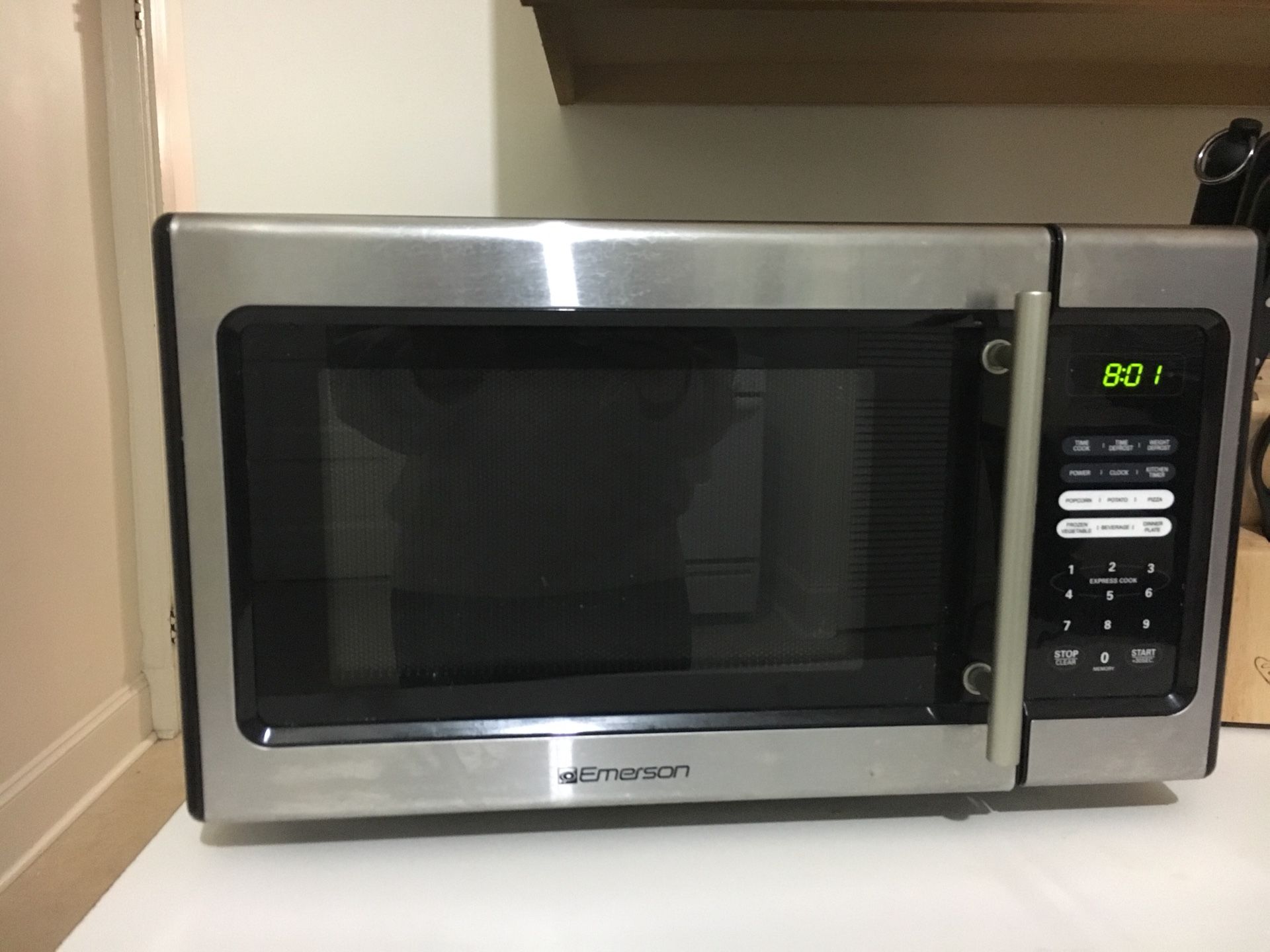 Emerson microwave