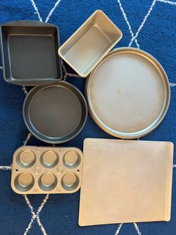 Baking Pan Set – Cookie Sheet, Cake Pans, Muffin Pan & Loaf Pans