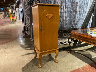 Oak Wood Jewelry Armoire with Fan Detail