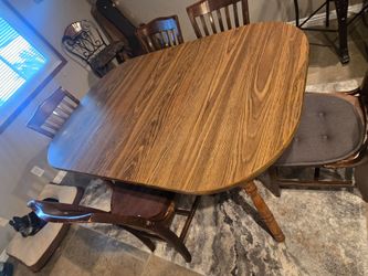 Dining room Table with Chairs
