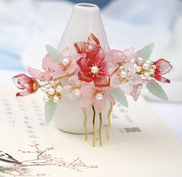 Vintage Gold Tiara Hair Combs For Wedding Headpiece Pearl Flower Handmade Combs 