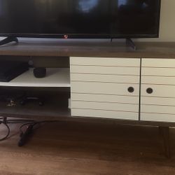 Mid Century Modern Style Entertainment Center