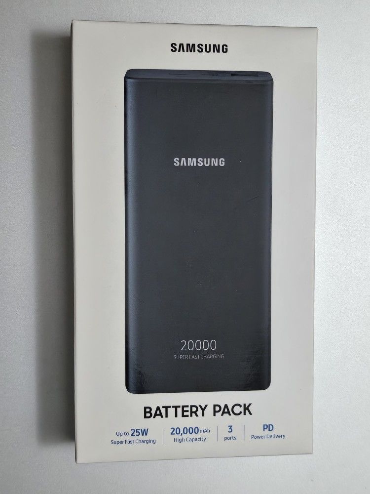 Brand New Samsung 20,000 mAh Battery Pack PD, Dark Gray