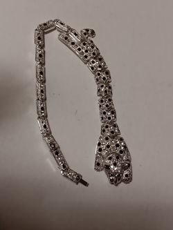 Jewelry. Beautiful Designer Bracelet.  8 inch. Like New. 