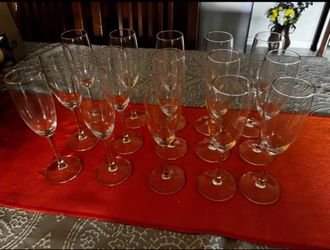 15 Wine & Champagne glasses