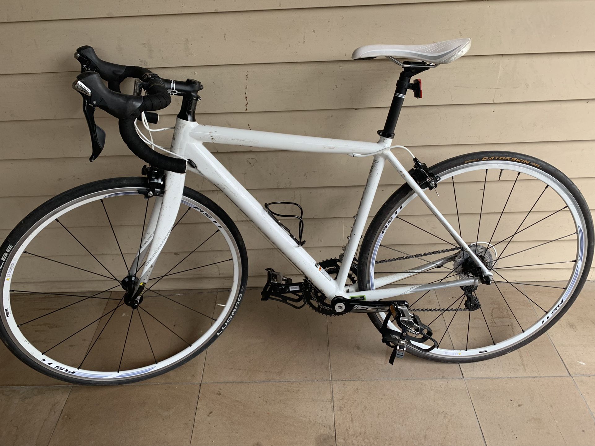 Cannondale CAAD 10 Road Bike