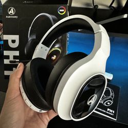 Wireless Gaming Headset for PS5, PS4, PC, Mac, Switch, 2.4GHz Bluetooth